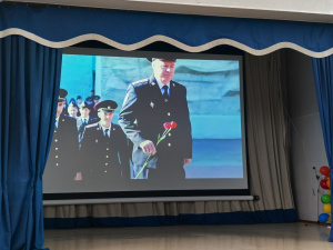 Память жива: дань героям на студенческой сцене