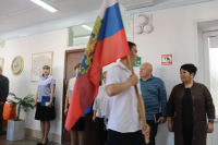 еженедельный торжественный вынос Государственного флага Российской Федерации